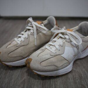 Women's New Balance 327 Sneakers